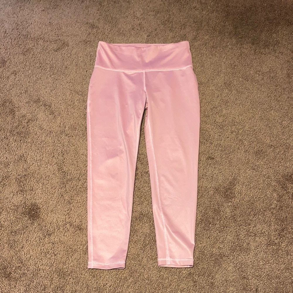 Shimmery pastel pink xersion fitted leggings